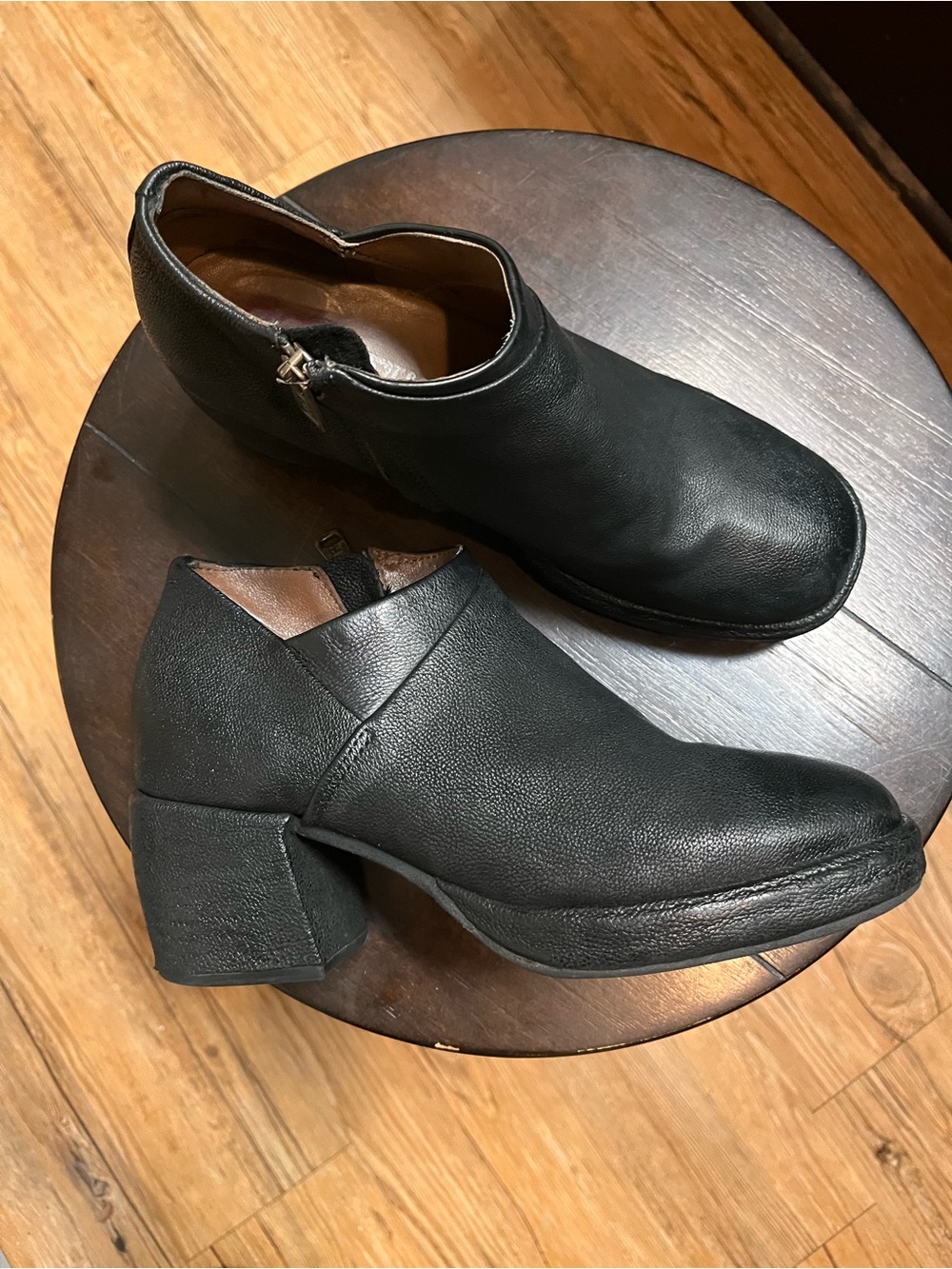 A.S.98 Black Leather Ankle Boots EU 37 / US 6, 6.5 Side Zip Low Heel